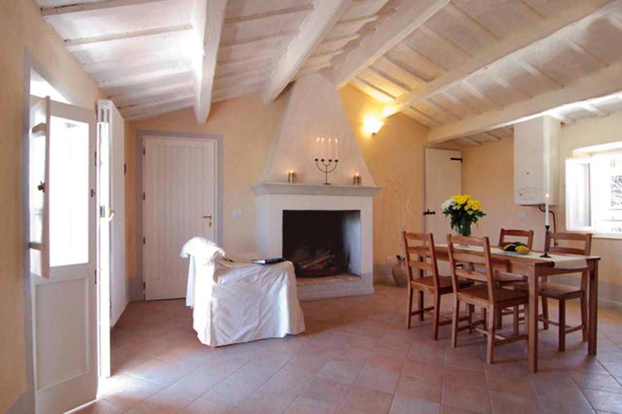 Villa Sant'Elena Morro dʼAlba المظهر الخارجي الصورة