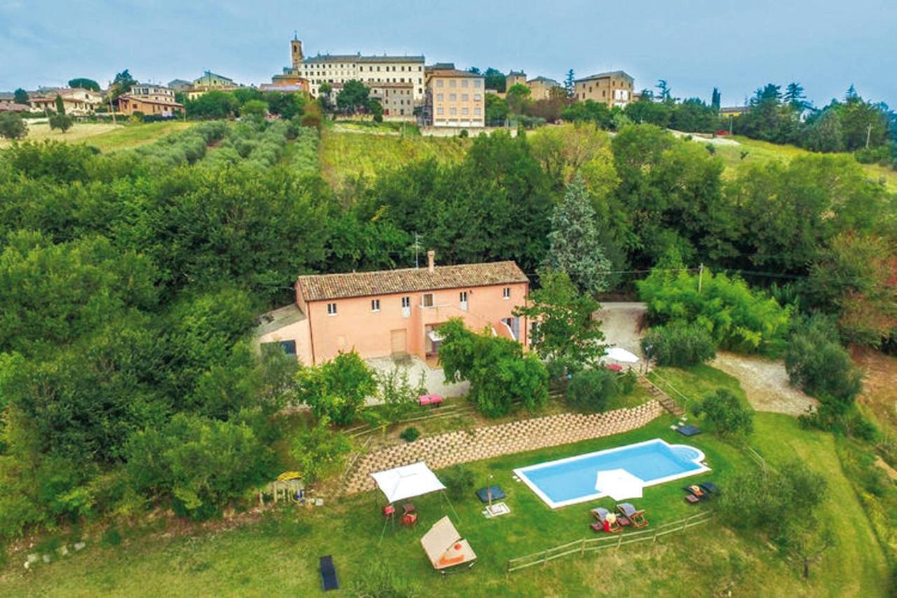 Villa Sant'Elena Morro dʼAlba المظهر الخارجي الصورة