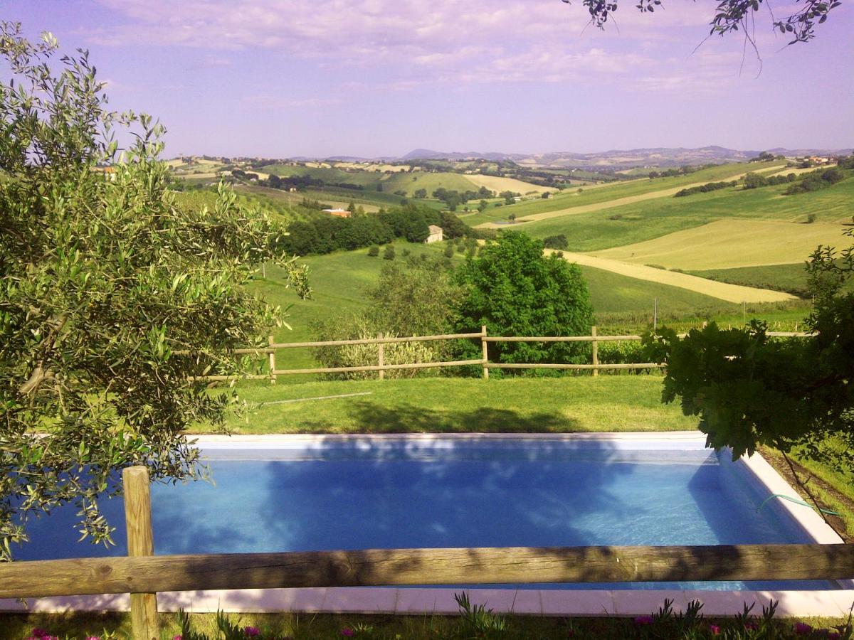 Villa Sant'Elena Morro dʼAlba المظهر الخارجي الصورة